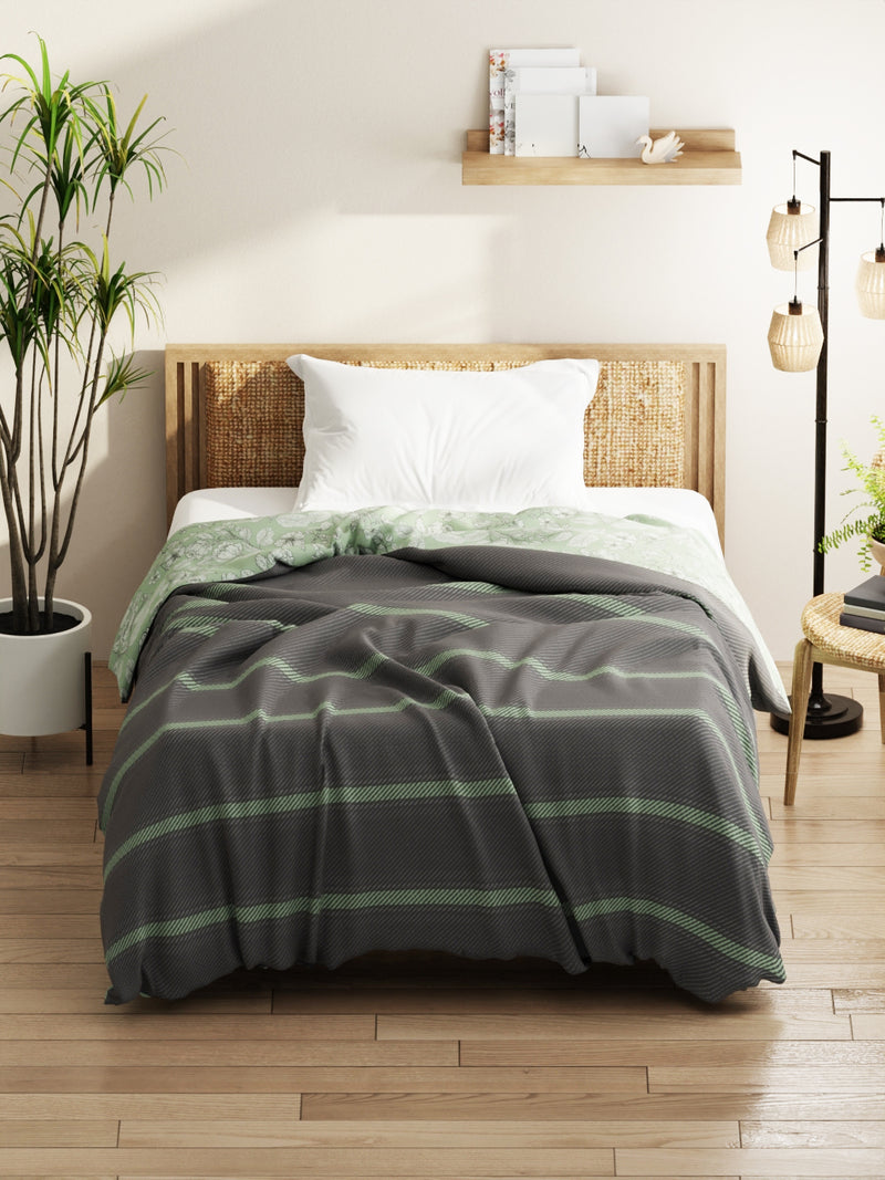 Super Soft Microfiber Comforter For All Weather <small> (stripe-grey/pistachio)</small>