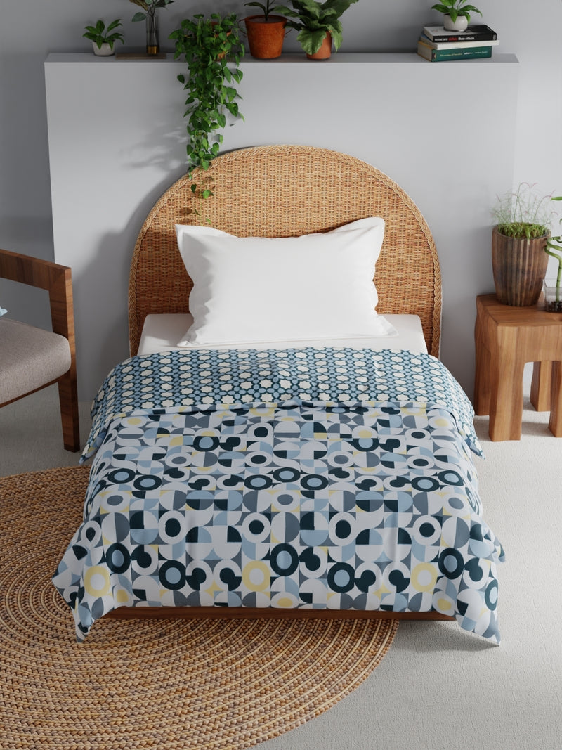 Extremely Soft 100% Muslin Cotton Dohar With Pure Cotton Flannel Filling <small> (geometric-blue/multi)</small>