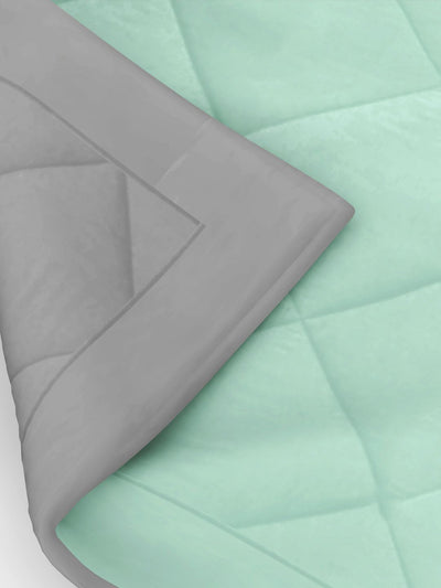 Air Cool Microfiber Reversible Comforter For All Weather <small> (abstract-pink/mint)</small>