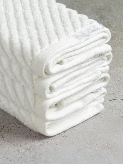 Fluffy Zero Twist 100% Cotton Towel <small> (solid-white)</small>